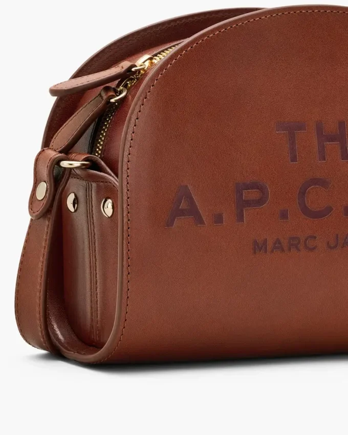 A.P.C. X Marc Jacobs Demi Lune-väska A.P.C. X Marc Jacobs Demi Lune-väska