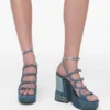 Den dekonstruerade denim Kiki-plattformsandalen Den dekonstruerade denim Kiki-plattformsandalen