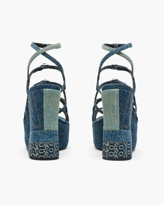 Den dekonstruerade denim Kiki-plattformsandalen Den dekonstruerade denim Kiki-plattformsandalen