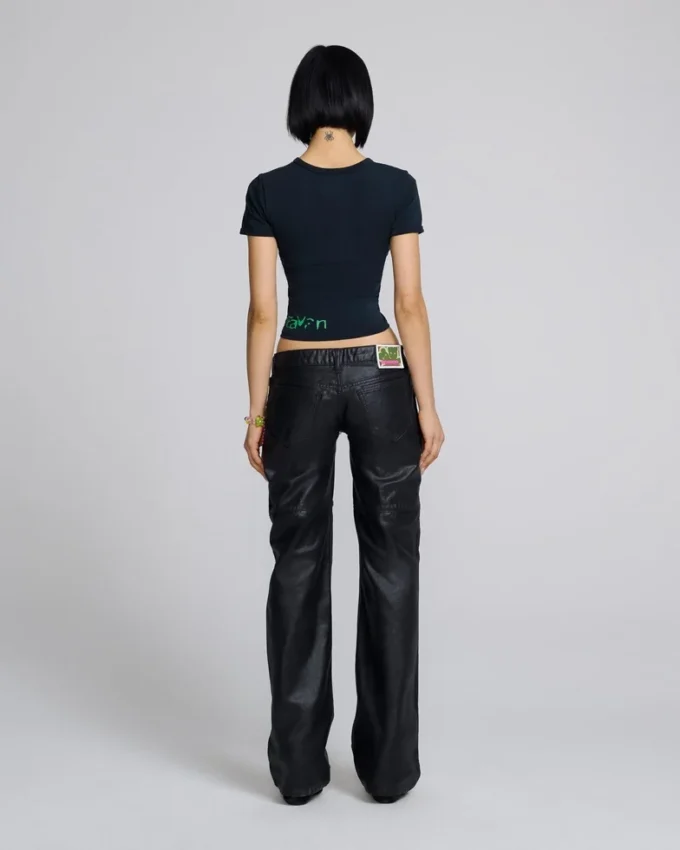 Jeans med dragkedja fram