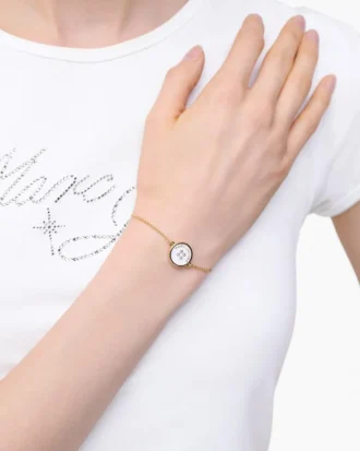 Knappkedjearmband