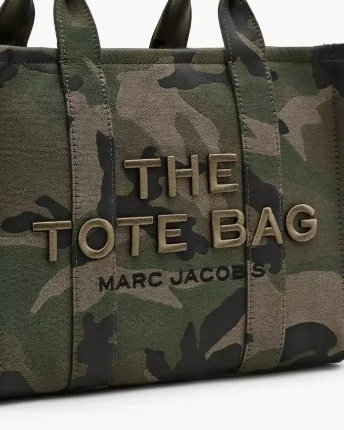 Medium Tote Bag in camouflage jacquard Medium Tote Bag in camouflage jacquard