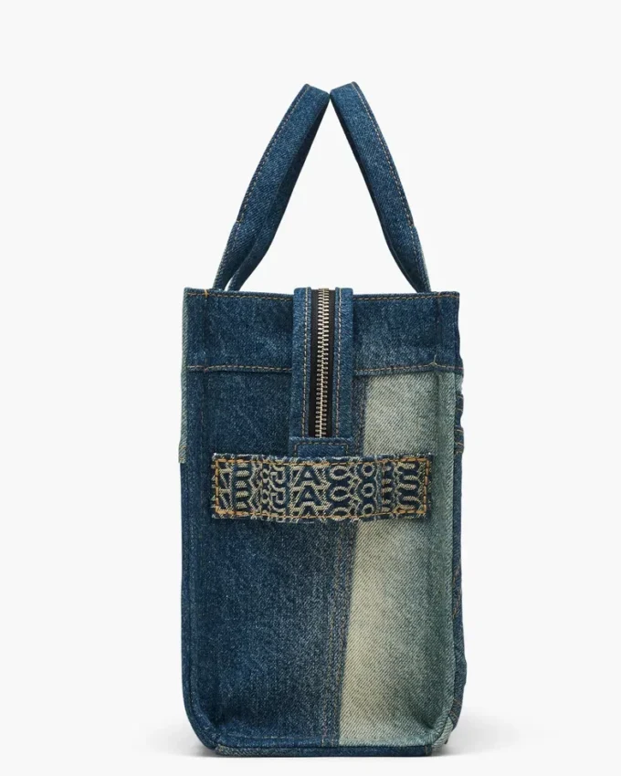 Medium Tote Bag in dekonstruerad denim Medium Tote Bag in dekonstruerad denim