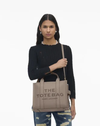 Medium Tote Bag in leather