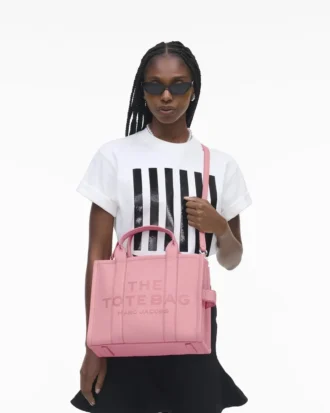 Medium Tote Bag in leather
