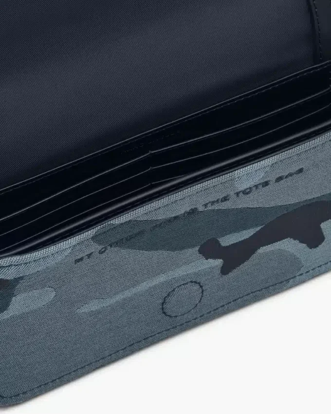 Mini-väska i kamouflagejacquard med kedja Mini-väska i kamouflagejacquard med kedja
