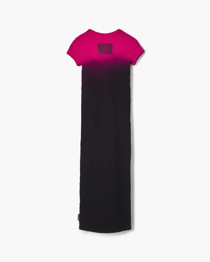 Ombré-sprayad krympad T-shirtklänning