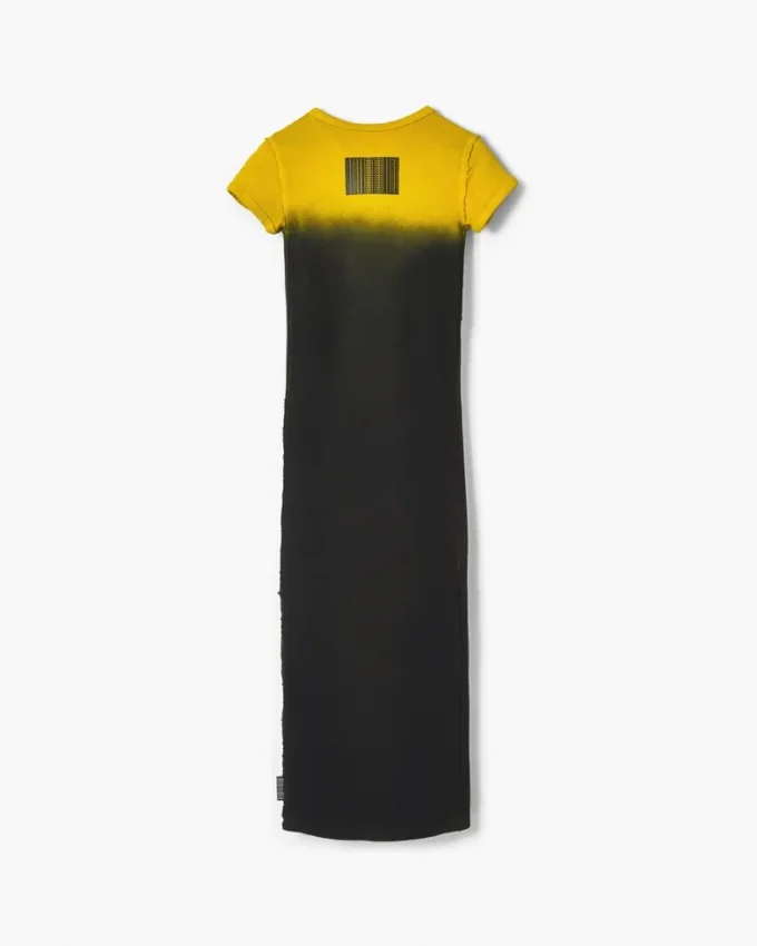 Ombré-sprayad krympad T-shirtklänning