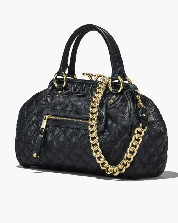 Re-Edition Quilted Leather Stam Bag Re-Edition Quilted Leather Stam Bag