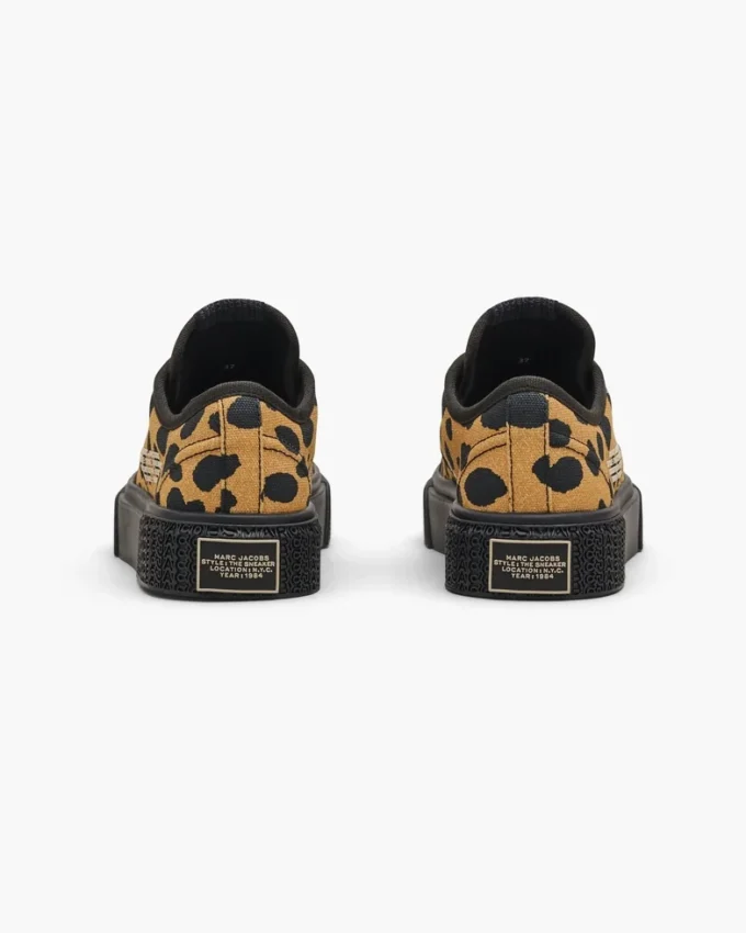 Sneakers i tryckt canvas Sneakers i tryckt canvas