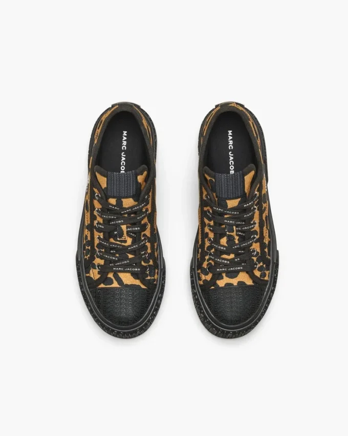 Sneakers i tryckt canvas Sneakers i tryckt canvas