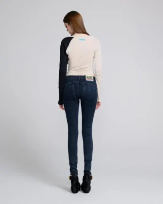 Staplade skinny jeans