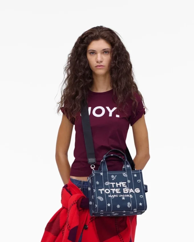 The lilla bandana-canvass Tote Bag The lilla bandana-canvass Tote Bag