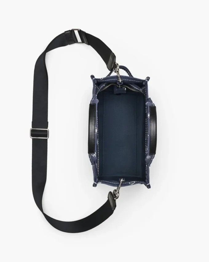 The lilla bandana-canvass Tote Bag The lilla bandana-canvass Tote Bag