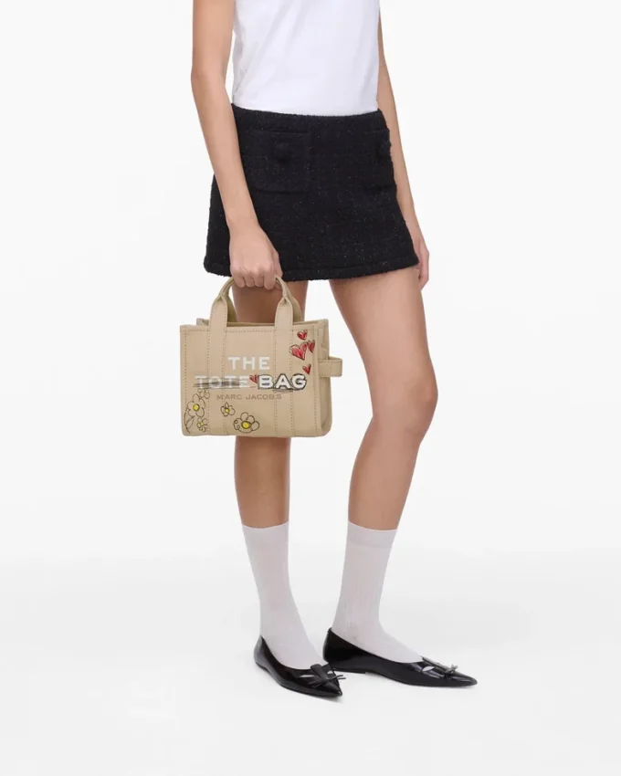 The small Daisy Doodle Tote Bag The small Daisy Doodle Tote Bag
