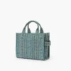 The tvättade Monogram-denim Tote Bag i liten storlek The tvättade Monogram-denim Tote Bag i liten storlek